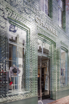 Chanel, Crystal House, Amsterdam, Glasfassade, Kleben
