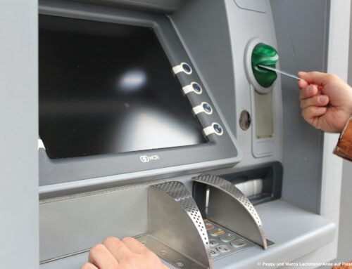 Geldautomaten schützen: Klebstoffe legen Dieben das Handwerk